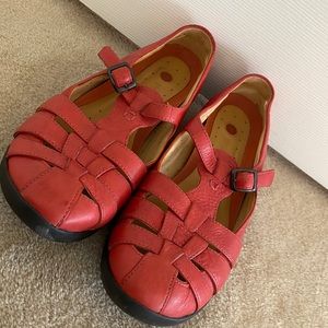 Clarks UNstructured Leather Mary Janes, size 10